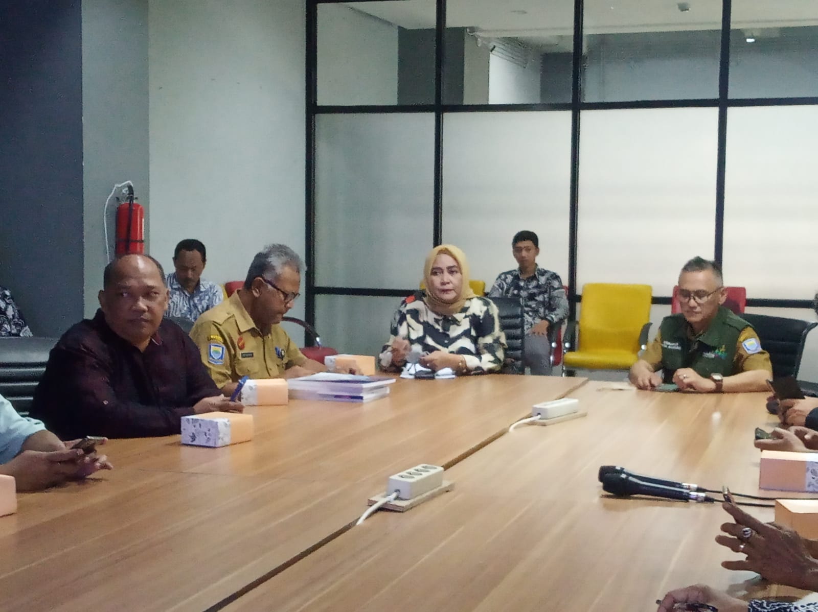 Kunjungan kerja Komisi D ke Dinas Kebudayaan dan Pariwisata terkait Pelestarian Cagar Budaya di Bandung