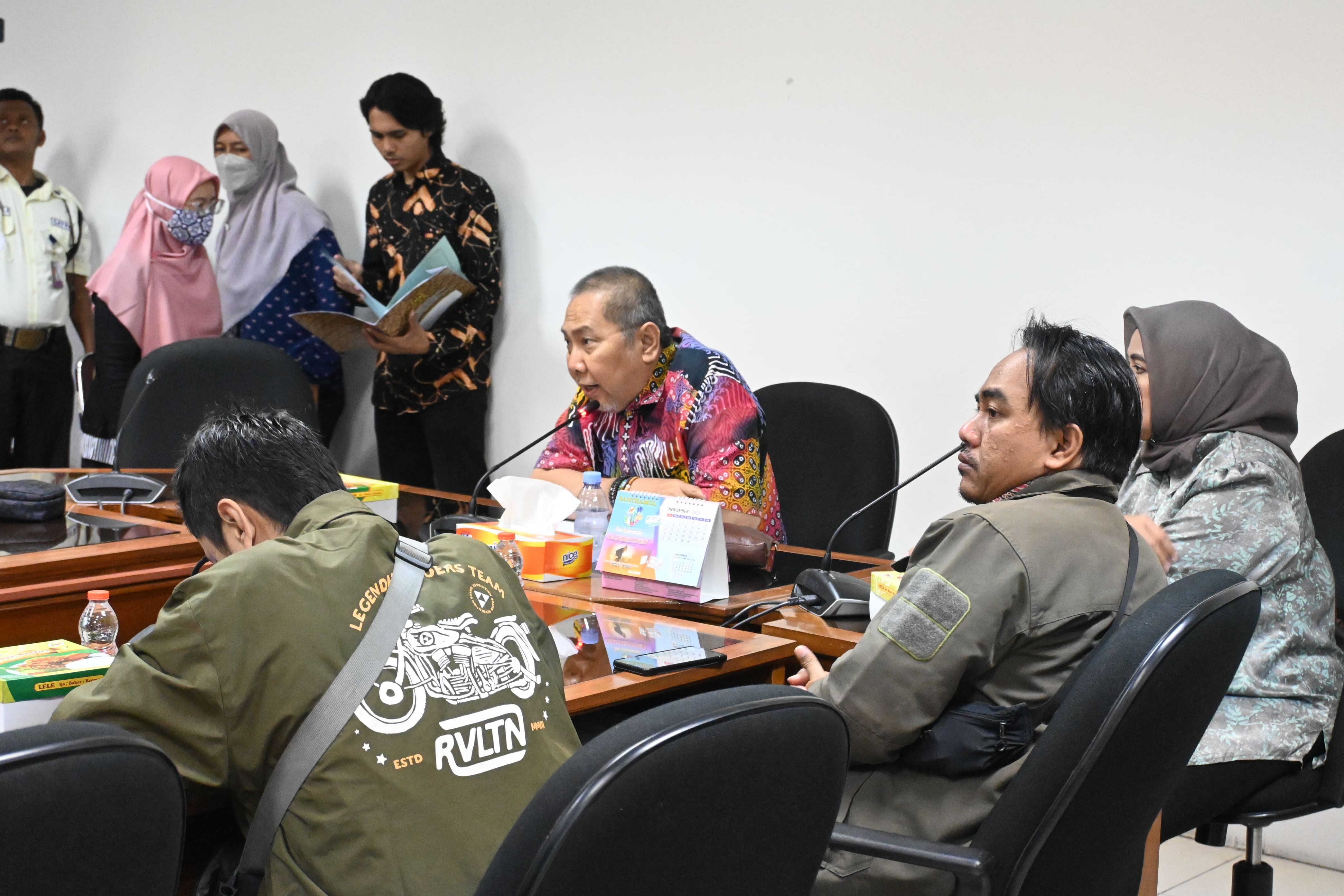 DPRD Kota Yogyakarta Adiensi Pedagang Teras Malioboro 2