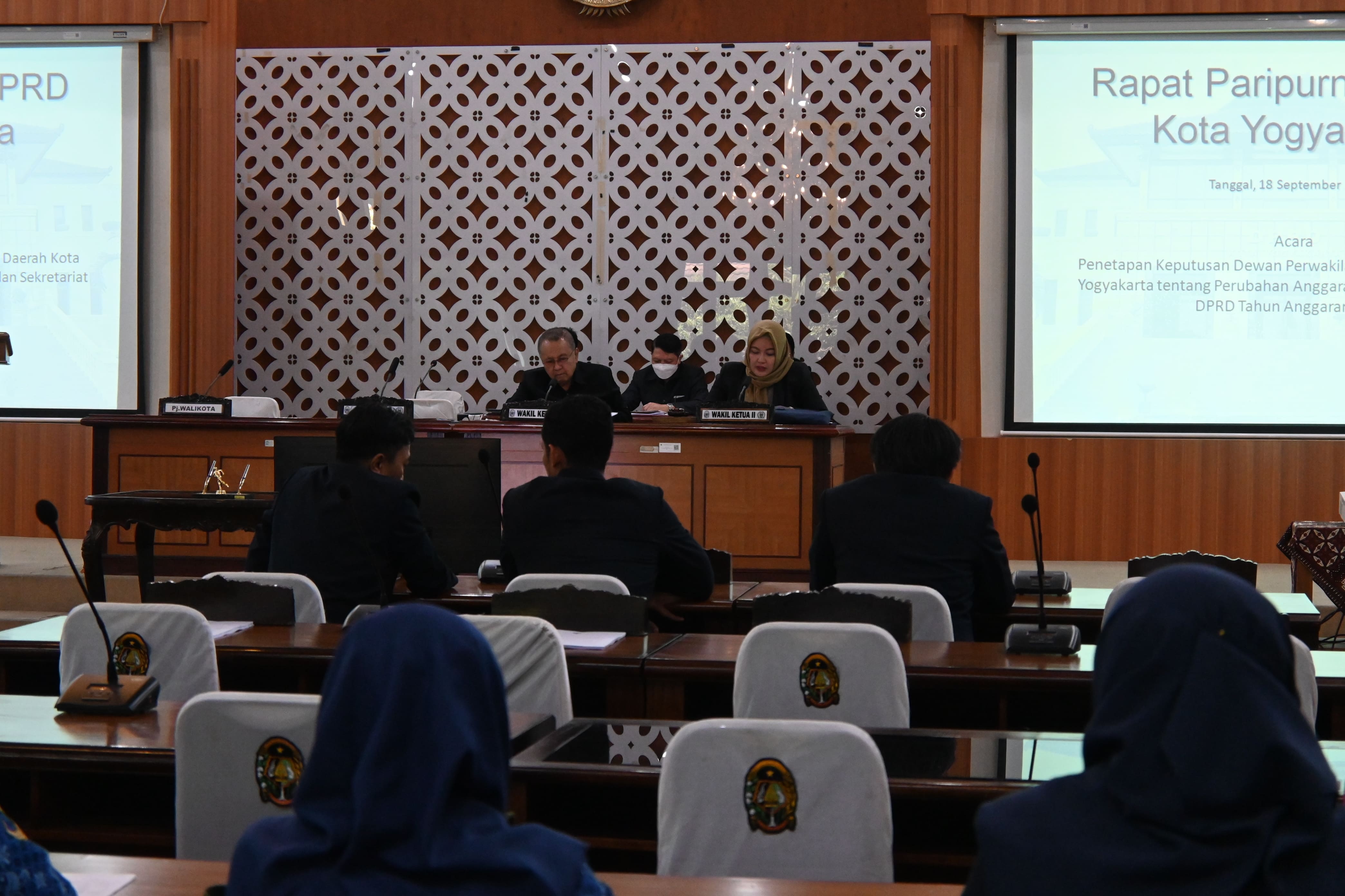 Penetapan Keputusan DPRD Kota Yogyakarta No 33/KEP/DPRD/XII/2022 tentang Program Pembentukan Peraturan Daerah TA 2023